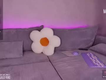 Girls: Stay up-to-date with the new immersive cumshows range and check-out the cutest escorts exhibit their wet clitoris and sweet physiques as they strip off and climax.