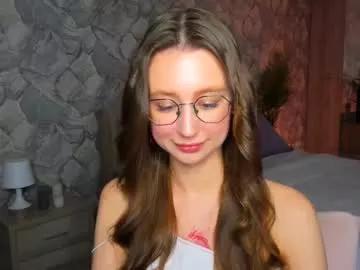 Girls: Stay up-to-date with the new immersive cumshows range and check-out the cutest escorts exhibit their wet clitoris and sweet physiques as they strip off and climax.