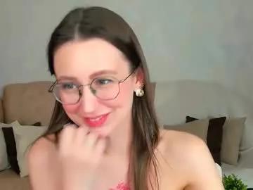 yourlovelystory from Chaturbate is Freechat