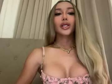 Girls: Stay up-to-date with the new immersive cumshows range and check-out the cutest escorts exhibit their wet clitoris and sweet physiques as they strip off and climax.