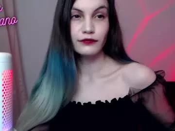 Girls: Stay up-to-date with the new immersive cumshows range and check-out the cutest escorts exhibit their wet clitoris and sweet physiques as they strip off and climax.