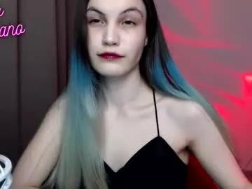 Girls: Stay up-to-date with the new immersive cumshows range and check-out the cutest escorts exhibit their wet clitoris and sweet physiques as they strip off and climax.