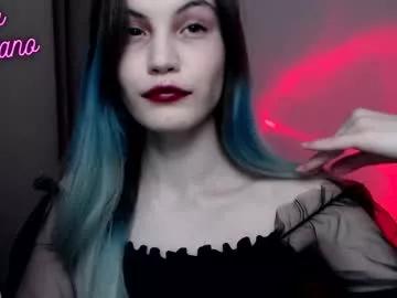 Girls: Stay up-to-date with the new immersive cumshows range and check-out the cutest escorts exhibit their wet clitoris and sweet physiques as they strip off and climax.