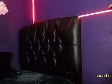 Girls: Stay up-to-date with the new immersive cumshows range and check-out the cutest escorts exhibit their wet clitoris and sweet physiques as they strip off and climax.