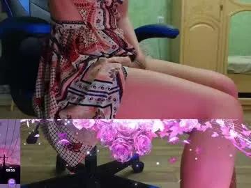Girls: Stay up-to-date with the new immersive cumshows range and check-out the cutest escorts exhibit their wet clitoris and sweet physiques as they strip off and climax.