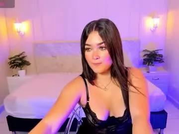 Girls ecstasy: Improve your chatting skills with these steamy streamers, and dive into the immersive world of exposed attraction.
