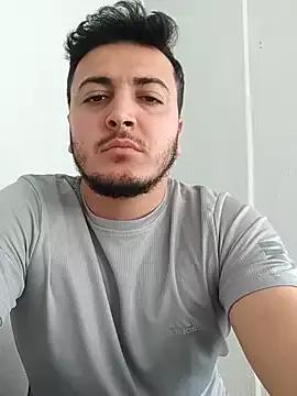 1crazy_boy from StripChat is Freechat