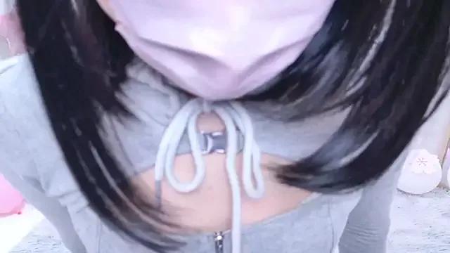 Get enchanted by the vitality and moves of our squirting, brunette and solo webcams. With their steamy costumes and masturbating shows, our gay-couples and nonude cam models are a sight to behold.