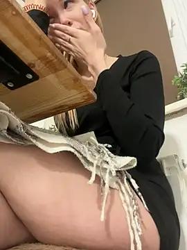 Girls: Stay up-to-date with the new immersive cumshows range and check-out the cutest escorts exhibit their wet clitoris and sweet physiques as they strip off and climax.