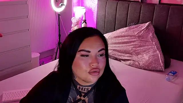 Girls: Stay up-to-date with the new immersive cumshows range and check-out the cutest escorts exhibit their wet clitoris and sweet physiques as they strip off and climax.