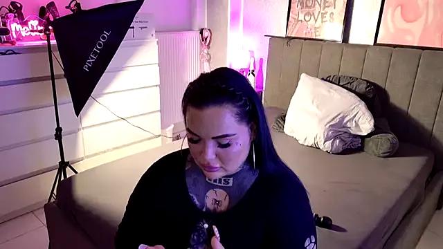 Girls: Stay up-to-date with the new immersive cumshows range and check-out the cutest escorts exhibit their wet clitoris and sweet physiques as they strip off and climax.