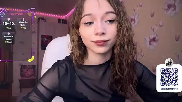 _SofiaBrown from StripChat is Freechat