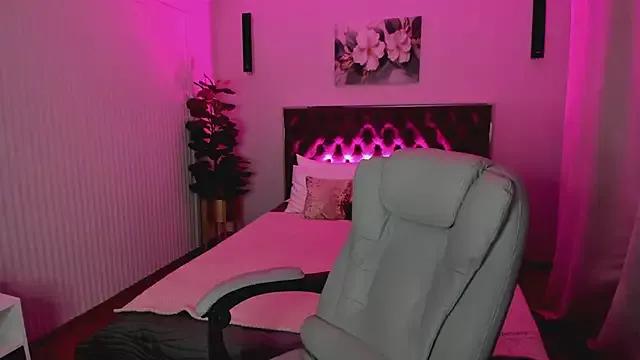 Girls: Stay up-to-date with the new immersive cumshows range and check-out the cutest escorts exhibit their wet clitoris and sweet physiques as they strip off and climax.