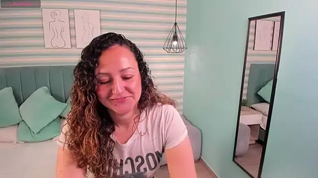 abby_apple from StripChat is Freechat