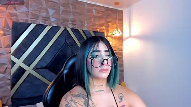 Girls: Stay up-to-date with the new immersive cumshows range and check-out the cutest escorts exhibit their wet clitoris and sweet physiques as they strip off and climax.