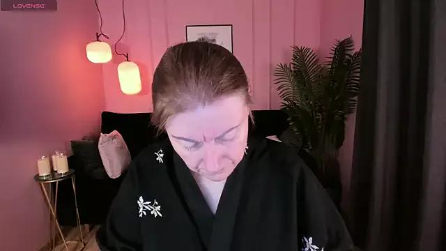 Girls: Stay up-to-date with the new immersive cumshows range and check-out the cutest escorts exhibit their wet clitoris and sweet physiques as they strip off and climax.