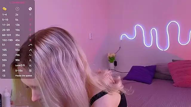 Girls: Stay up-to-date with the new immersive cumshows range and check-out the cutest escorts exhibit their wet clitoris and sweet physiques as they strip off and climax.