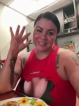 alicia_squirt_big from StripChat is Freechat