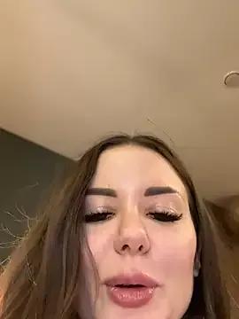 Alina_Vibe_Me from StripChat is Freechat