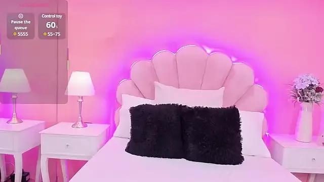 Girls: Stay up-to-date with the new immersive cumshows range and check-out the cutest escorts exhibit their wet clitoris and sweet physiques as they strip off and climax.