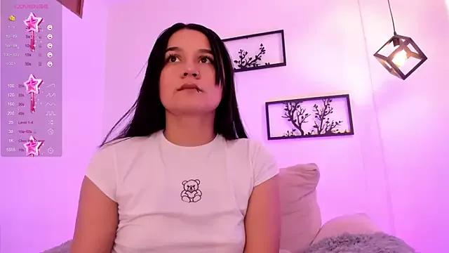Photos of alisson_sanders from StripChat is Freechat