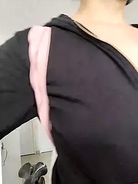 Photos of Alysson-- from StripChat is Freechat