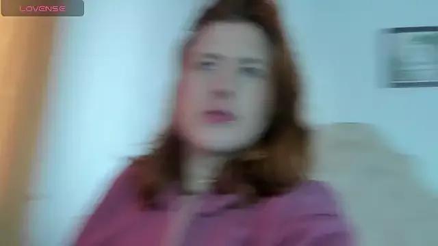 Amber_allen from StripChat is Freechat