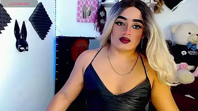 Girls: Stay up-to-date with the new immersive cumshows range and check-out the cutest escorts exhibit their wet clitoris and sweet physiques as they strip off and climax.