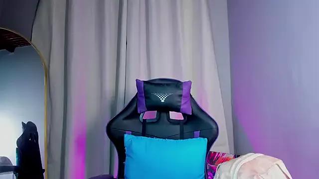 Girls: Stay up-to-date with the new immersive cumshows range and check-out the cutest escorts exhibit their wet clitoris and sweet physiques as they strip off and climax.