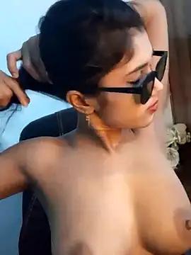 Girls: Stay up-to-date with the new immersive cumshows range and check-out the cutest escorts exhibit their wet clitoris and sweet physiques as they strip off and climax.