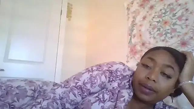 angeliquebelcali from StripChat is Freechat