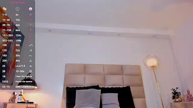 Girls: Stay up-to-date with the new immersive cumshows range and check-out the cutest escorts exhibit their wet clitoris and sweet physiques as they strip off and climax.