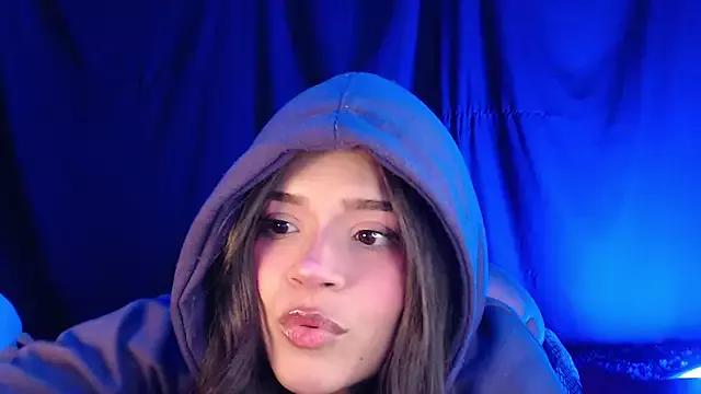 Annyjhonson from StripChat