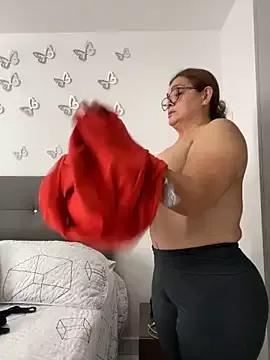 AntonellaAlondra4 from StripChat is Freechat