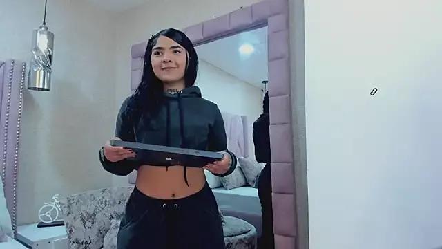 AntonellaScotth from StripChat is Freechat