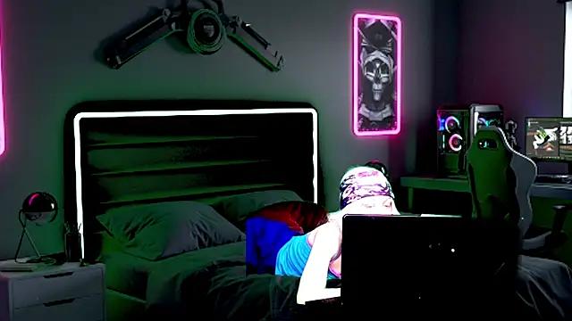 Girls: Stay up-to-date with the new immersive cumshows range and check-out the cutest escorts exhibit their wet clitoris and sweet physiques as they strip off and climax.