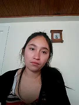 Arielle_lov from StripChat is Freechat