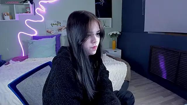 AshleyScarrlet from StripChat is Freechat