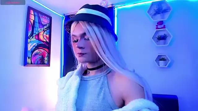 Girls: Stay up-to-date with the new immersive cumshows range and check-out the cutest escorts exhibit their wet clitoris and sweet physiques as they strip off and climax.