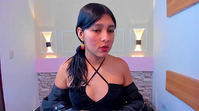Girls: Stay up-to-date with the new immersive cumshows range and check-out the cutest escorts exhibit their wet clitoris and sweet physiques as they strip off and climax.