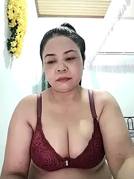 Baby-bigtits2024 from StripChat is Freechat