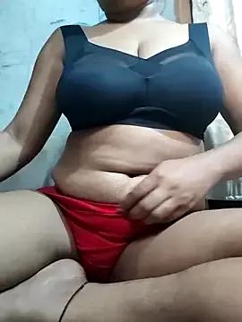 Banee_bunnyLIVE from StripChat is Freechat