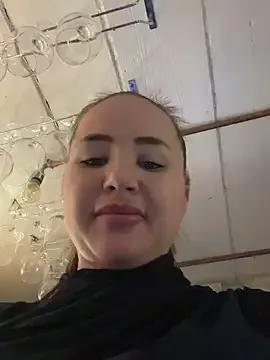 beautydiamond from StripChat is Freechat