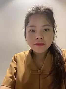 Bella_7777 from StripChat is Freechat