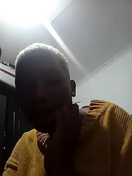 bigbootyboohle from StripChat