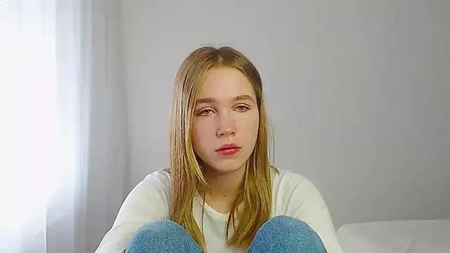 Blooming_Sayuri from StripChat is Freechat