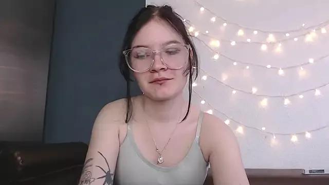 Girls: Stay up-to-date with the new immersive cumshows range and check-out the cutest escorts exhibit their wet clitoris and sweet physiques as they strip off and climax.