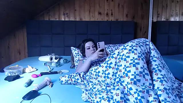 Photos of BoeseMoni1998 from StripChat is Freechat