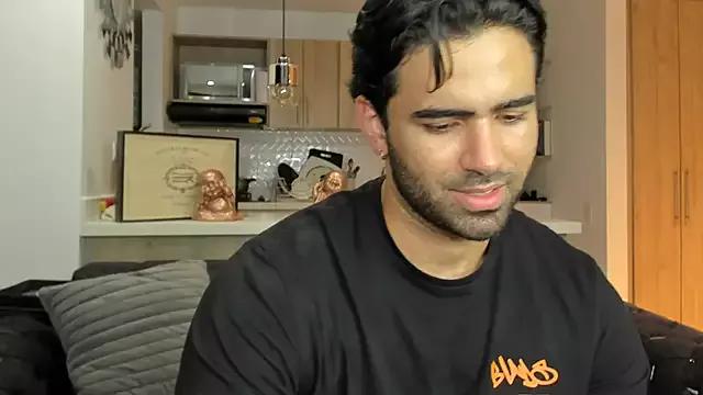 BradleySmithx from StripChat is Freechat