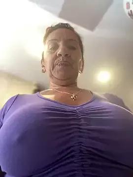 camelia3 from StripChat is Freechat
